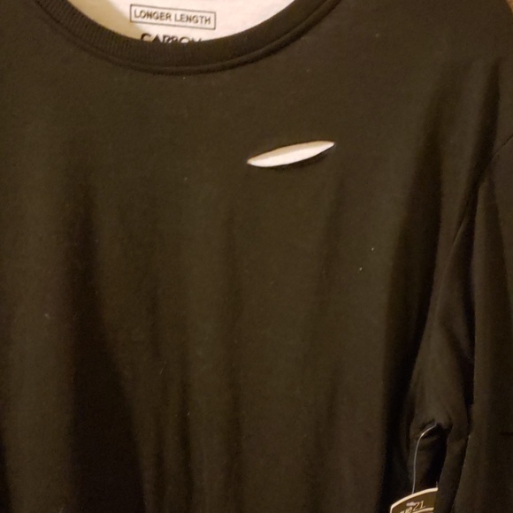 Tshirt - Picture 2 of 3